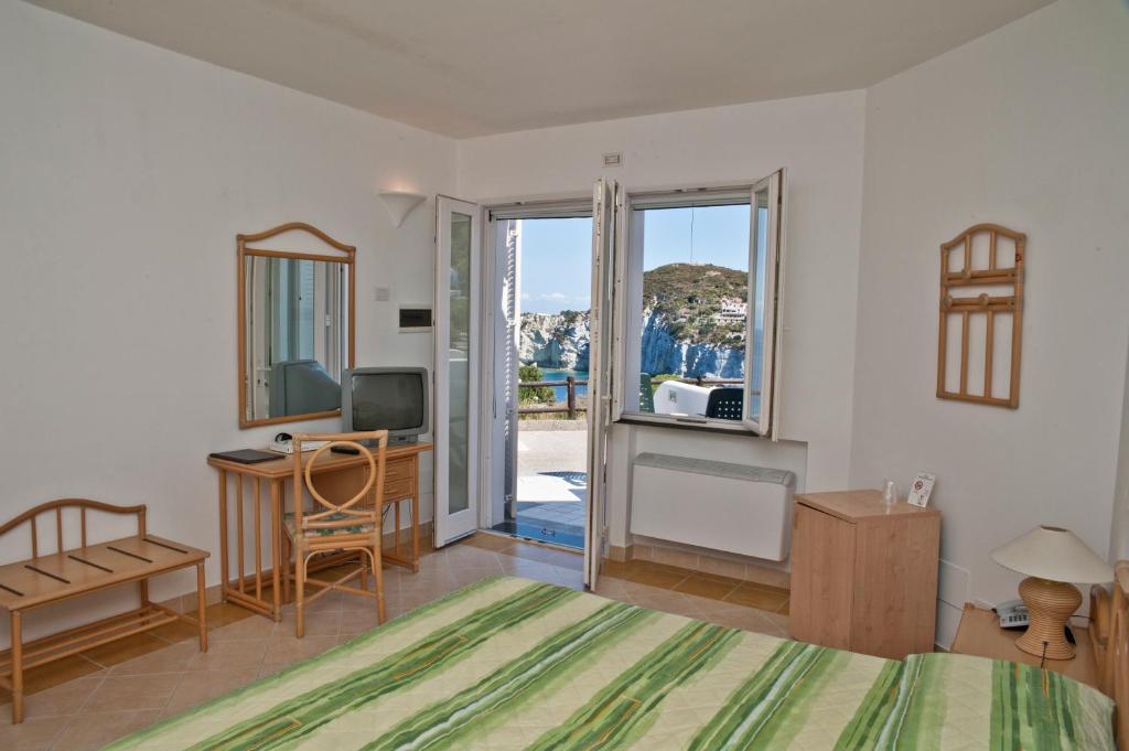 Hotel Villaggio Dei Pescatori Ponza Esterno foto