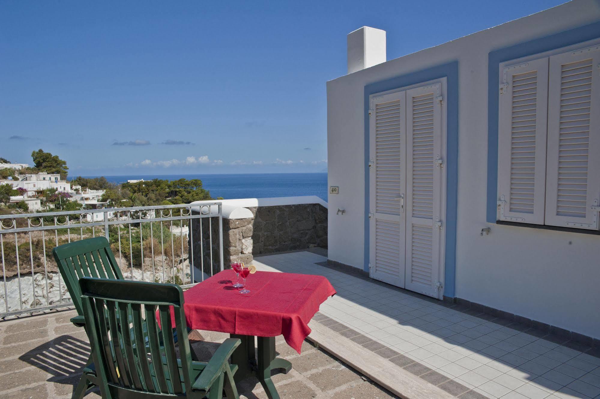 Hotel Villaggio Dei Pescatori Ponza Esterno foto