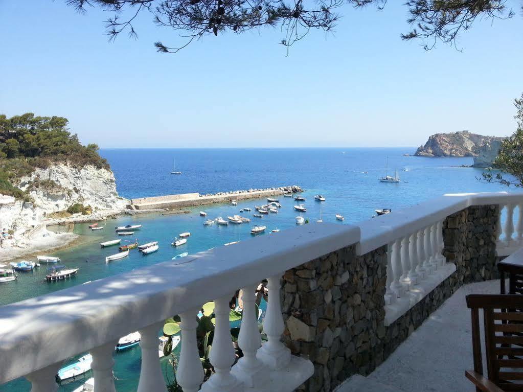 Hotel Villaggio Dei Pescatori Ponza Esterno foto