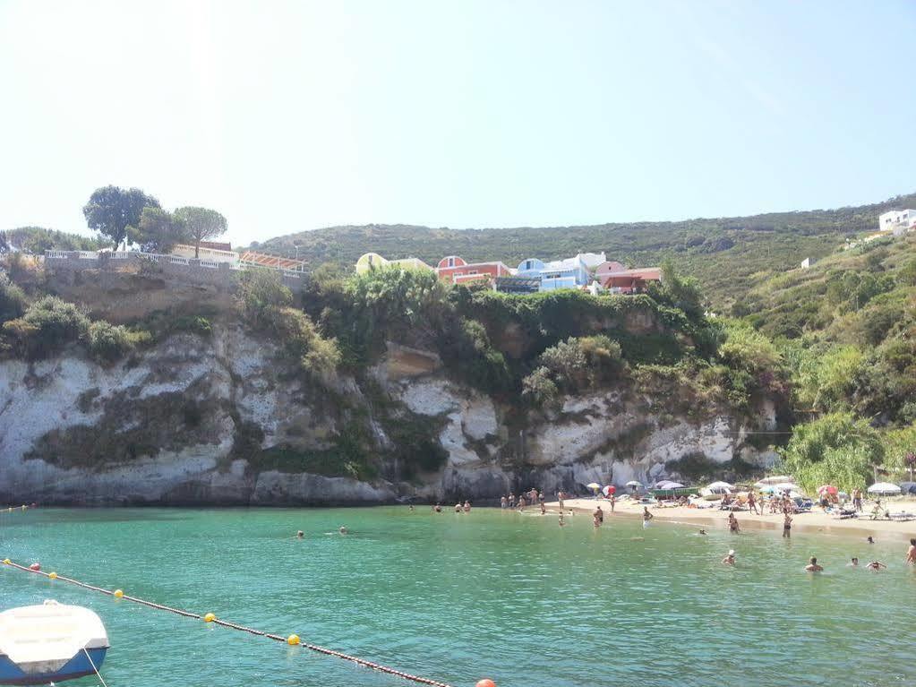 Hotel Villaggio Dei Pescatori Ponza Esterno foto